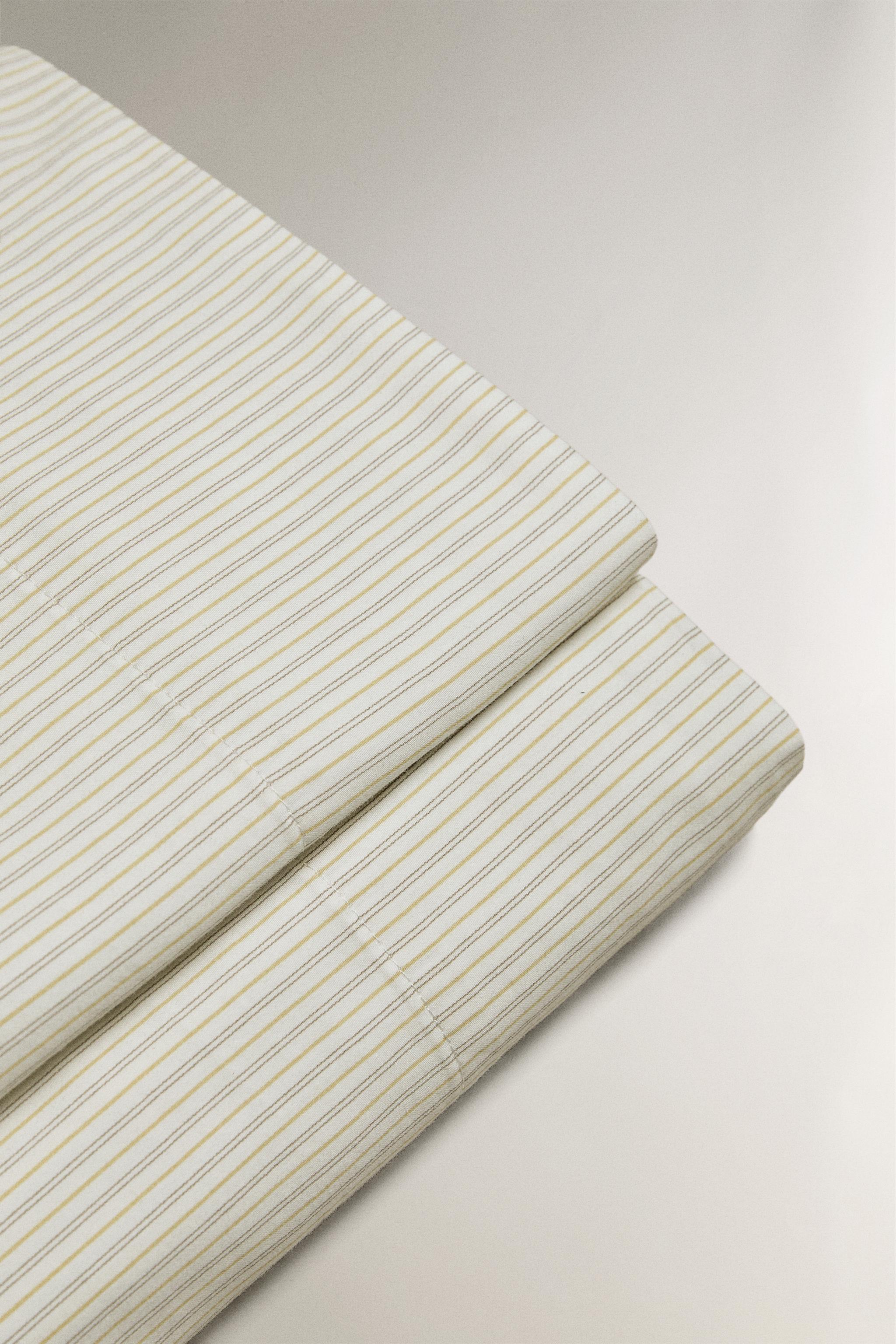 STRIPED SATEEN FLAT SHEET (300 THREAD COUNT)